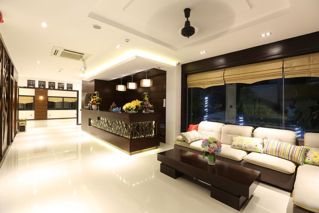 Sea Flower Hotel ดานัง ภายนอก รูปภาพ