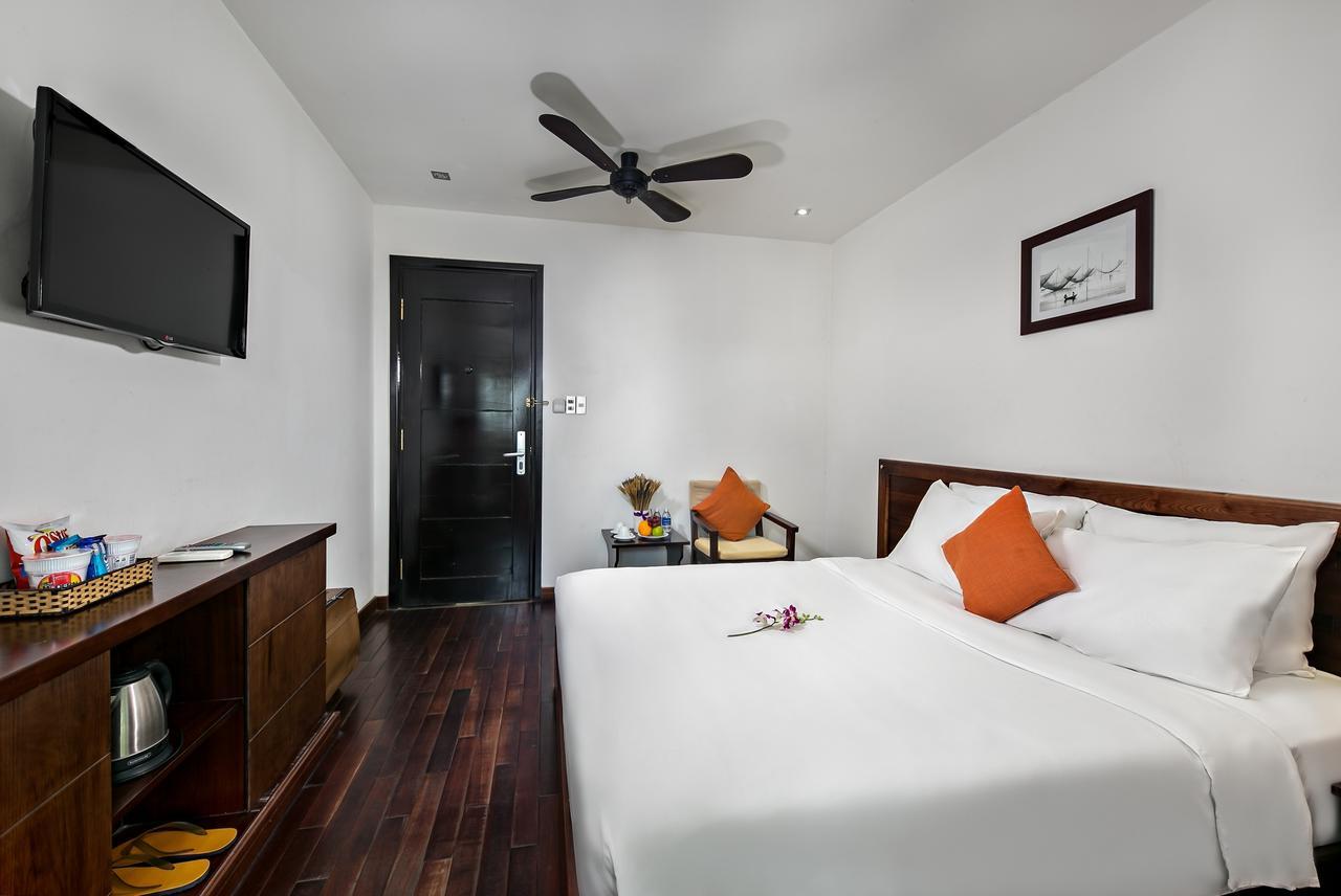 Sea Flower Hotel ดานัง ภายนอก รูปภาพ