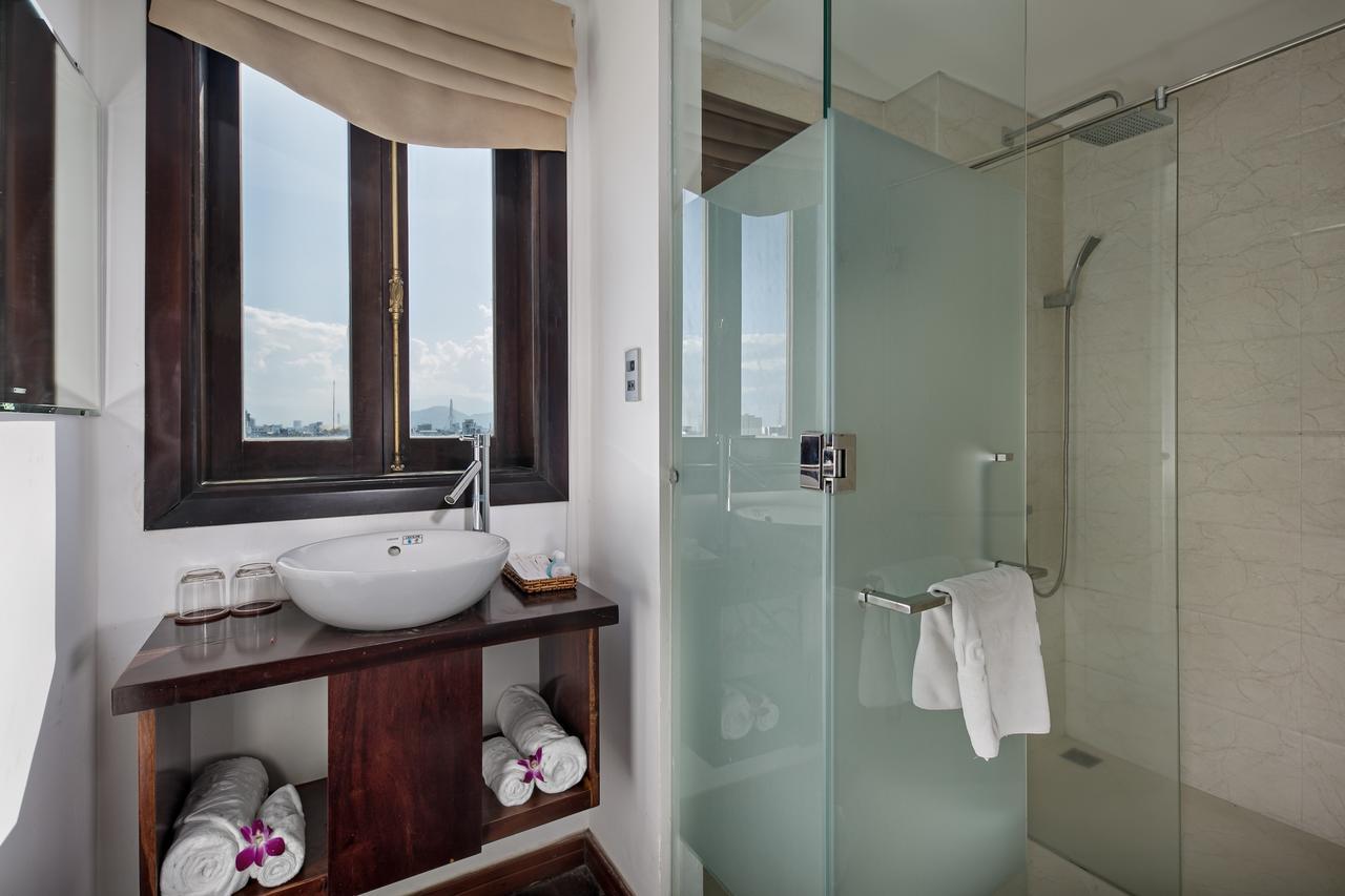 Sea Flower Hotel ดานัง ภายนอก รูปภาพ