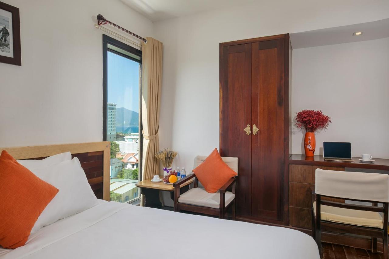 Sea Flower Hotel ดานัง ภายนอก รูปภาพ