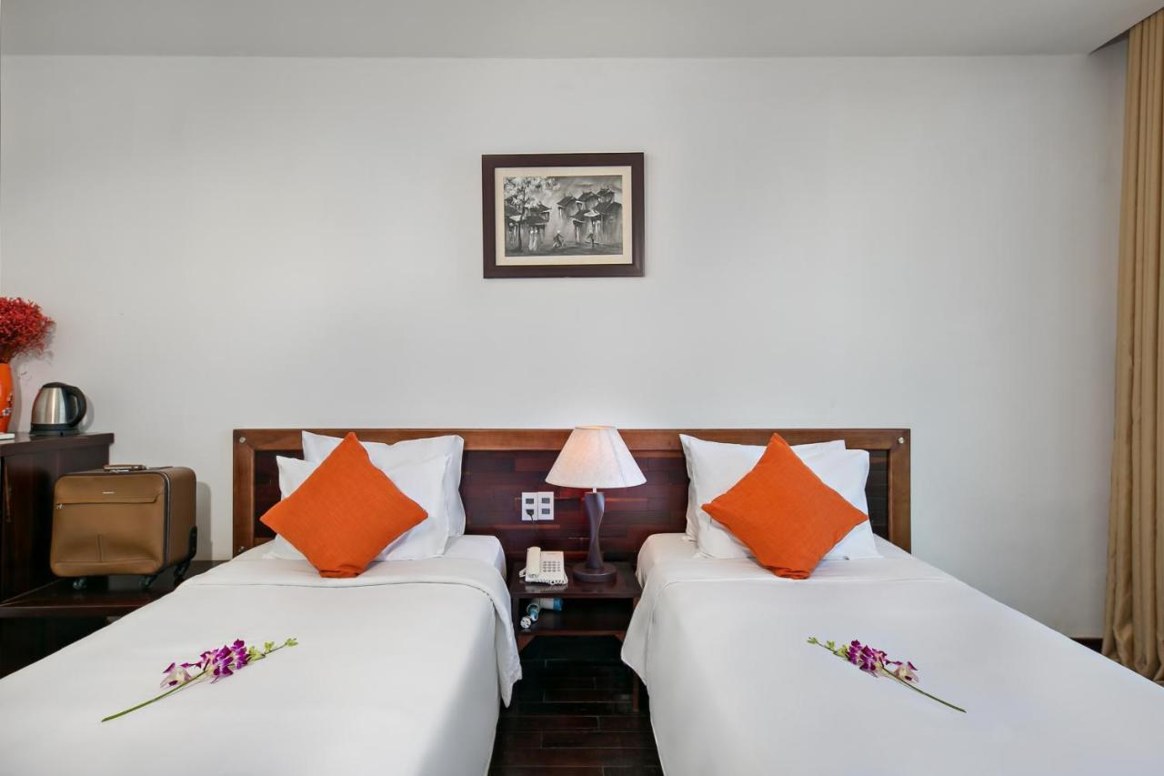 Sea Flower Hotel ดานัง ภายนอก รูปภาพ